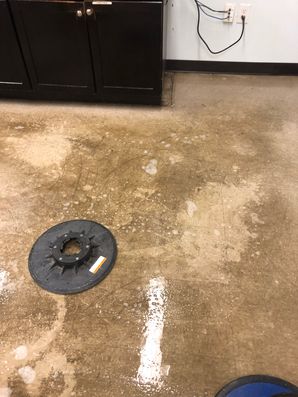 Before & After Floor Cleaning in Marietta, GA (1)