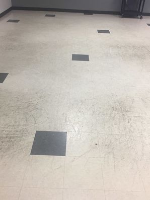 Before & After Floor Cleaning in Atlanta, GA (2)
